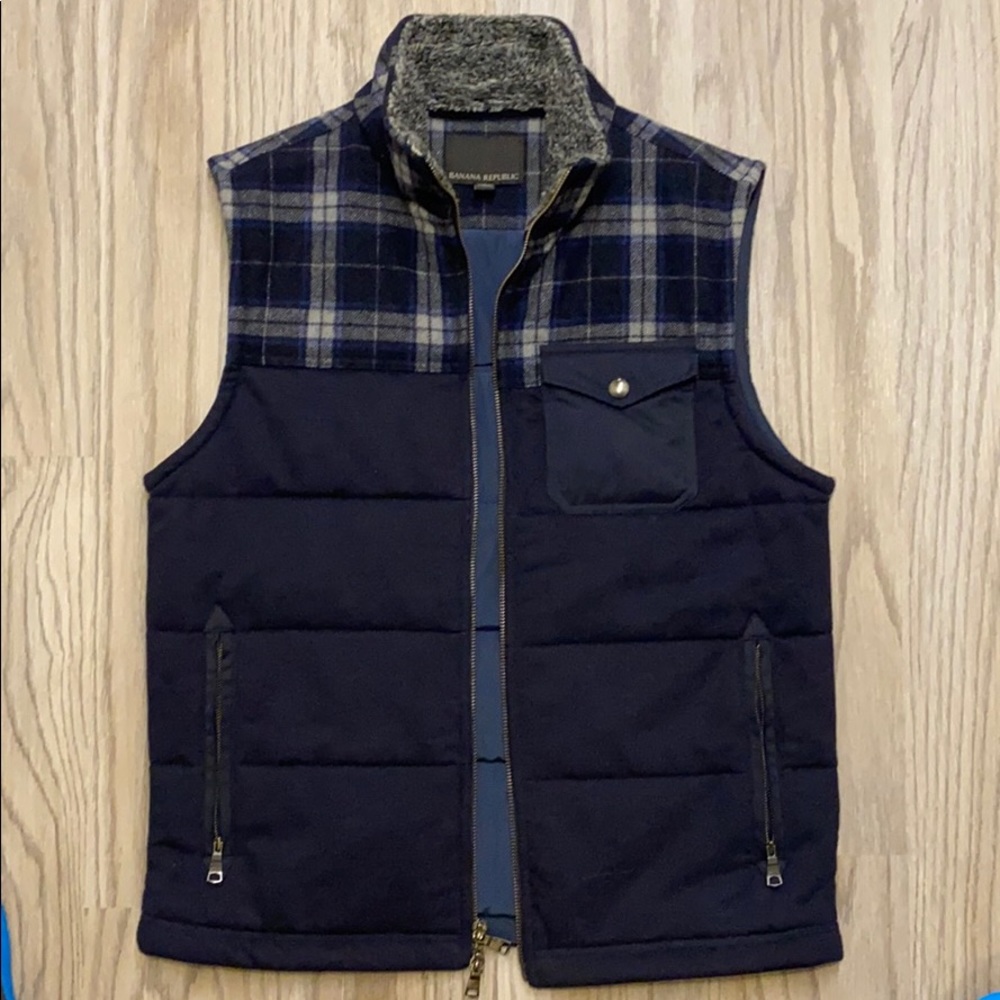 Banana Republic Plaid Yoke Vest